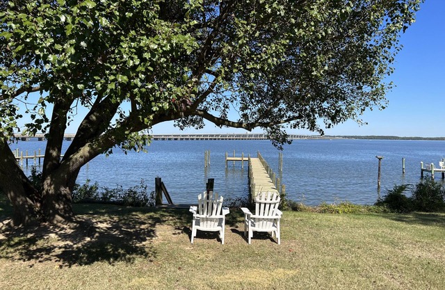 The Water's Edge Rental Cambridge, Md - sleeps 10, 4 bedrooms