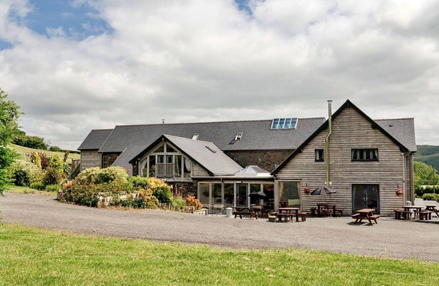 The Welsh Barn by Interhome