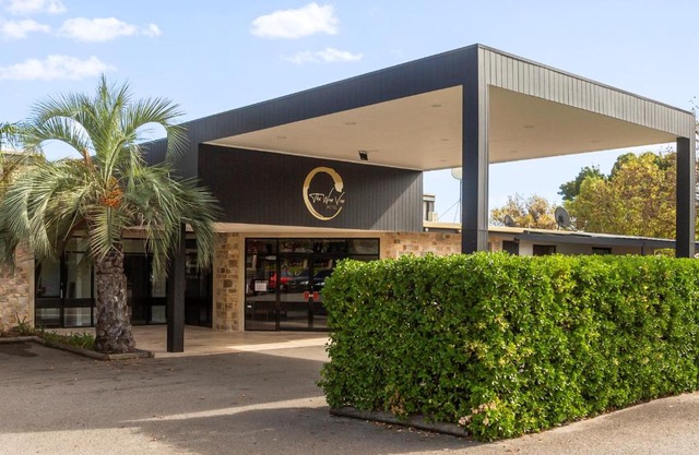 The Wine Vine Hotel