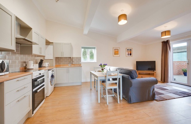 The Workshop - One Bedroom House, Sleeps 2