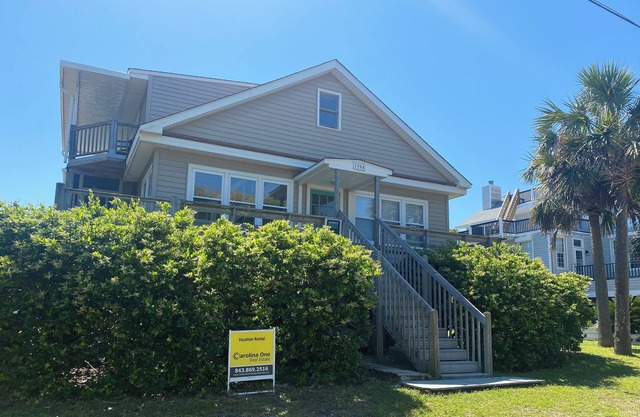 Third-Row Home w/Ocean Views & Easy Beach Access; Screened Porch; Sun Deck; CableTV/WiFi