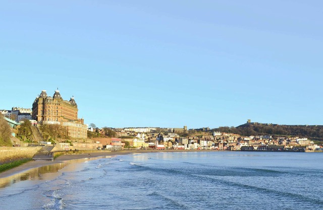 This delightful single storey cottage offers cosy holiday accommodation.