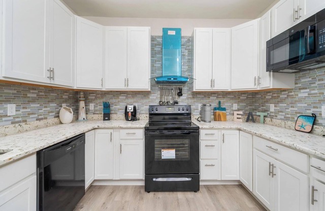 This house is a 4 bedroom(s), 2.5 bathrooms, located in Columbus, OH, OH.