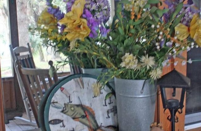 This Island is no fantasy, MUST HAVE YOUR OWN BOAT Beautiful riverfront cabin