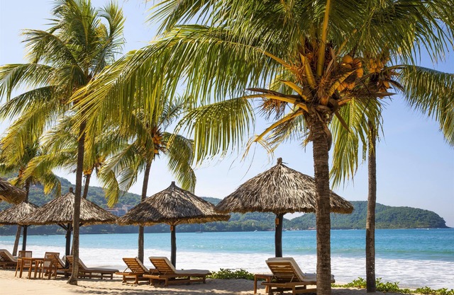 Thompson Zihuatanejo, A Beach Resort, by Hyatt