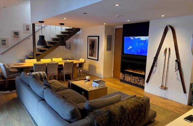 Thredbo Penthouse Aprmt (suitable for 2 families) nCentral Village Location