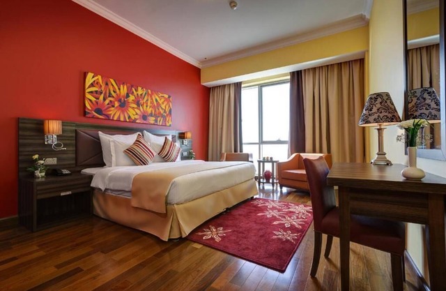 Three Bedroom Near Dubai Land Community Hub Park