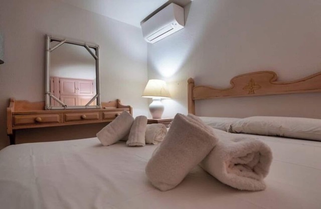 Three-room apartment for 5, on the beach