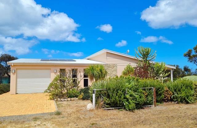 Tidal Life, Wool Bay