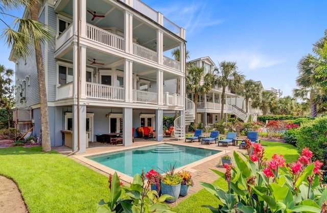 Tide Time at 518 Carolina Boulevard|Private Pool|Ocean Views|Pet Friendly|Third Row|Ping Pong and.