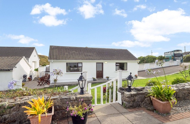 Tigh an Bheachaire Carraroe