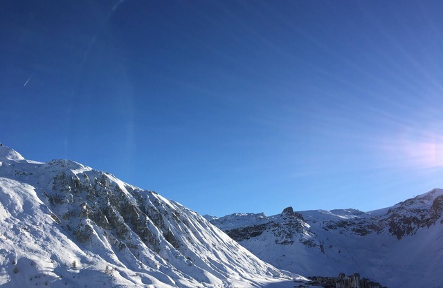 Tignes le Lac ski-in ski-out with quiet view, close to shops