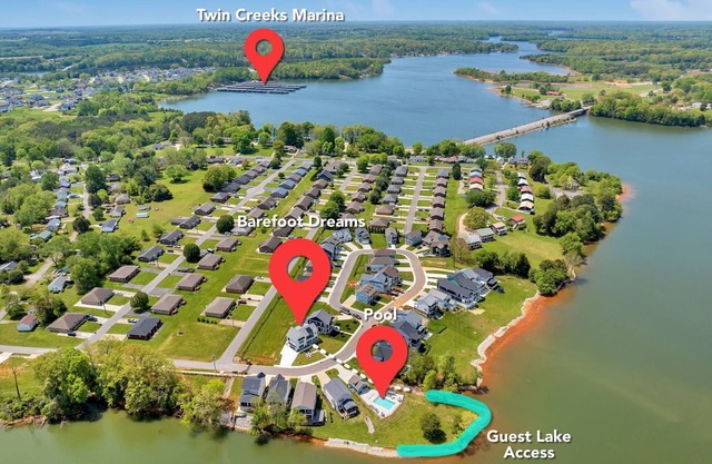 Tim's Ford Lake in the gated community of Barefoot Bay in Winchester TN.n