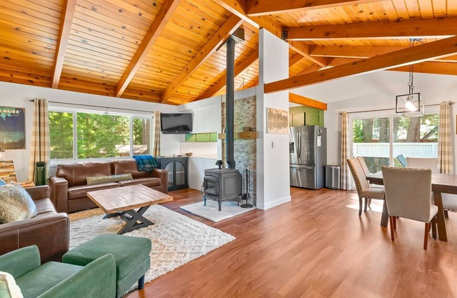 Timber and Trails Lodge - 4 Osage Trail