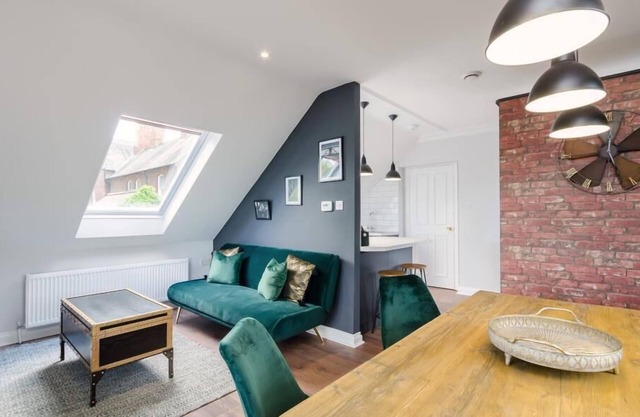 Time is now! Beautiful Apartment in York