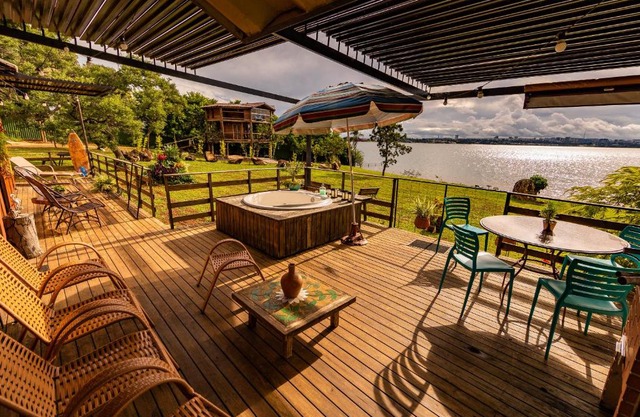 Tiny Container House a Beira Lago