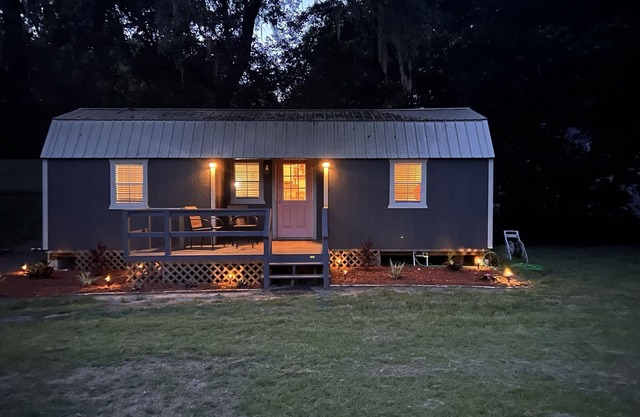 Tiny Farmhouse on the Grove