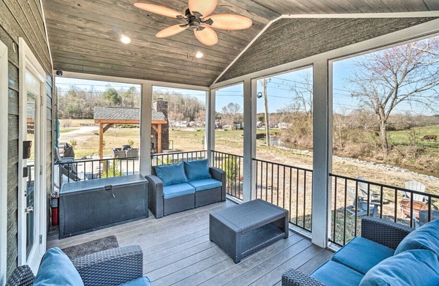 Tiny Retreat Gated Rural Haven