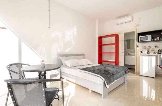 TNC - Elegant Studio, Atlit Beach 3 Minutes Drive