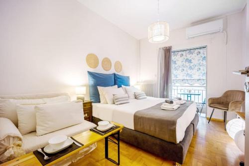 Top Acropolis Sightseeing 1st FLR Elegant Flat by LODGESPOT