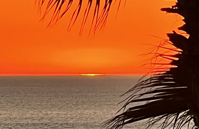 Top Floor Ocean Front Remodeled Condo