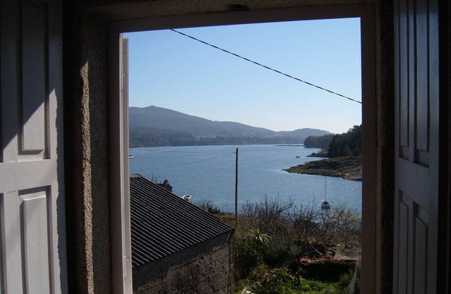TOURIST HOUSE RIA DE AROUSA. GALICIA. RIANXO