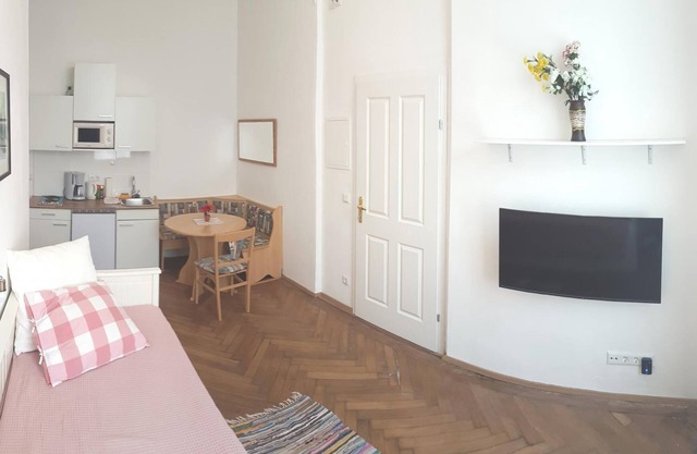 Town Apartment Pramergasse two bedrooms A33