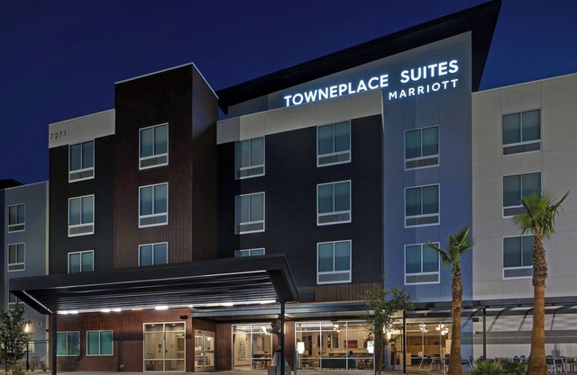 TownePlace Suites by Marriott Phoenix Glendale Sports & Entertainment District