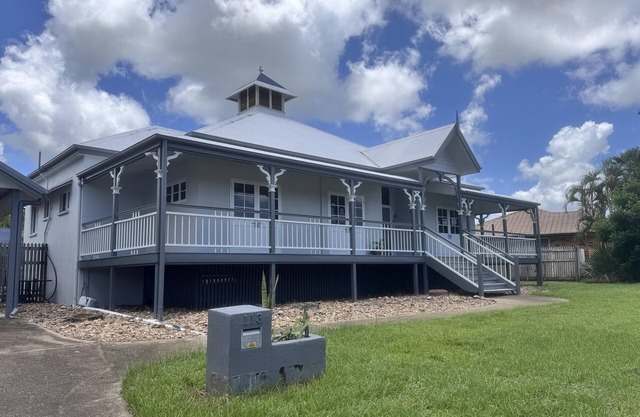 Townsville Apartments & Homes On Riverpark Drive - Executive 4 bedroom house in Annandale