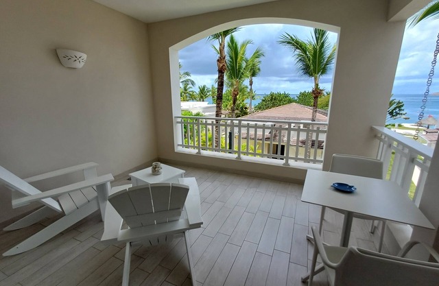 Tracadero Marina 35 Apt, 1 Hab. Sea View