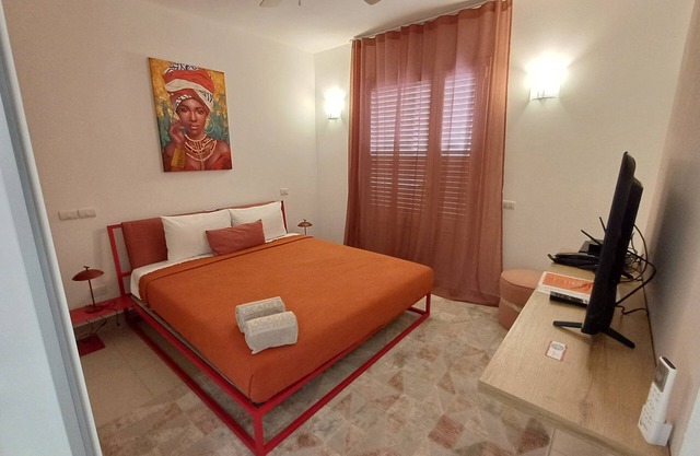 Tracadero Marina 43 Apt, 1 Hab.