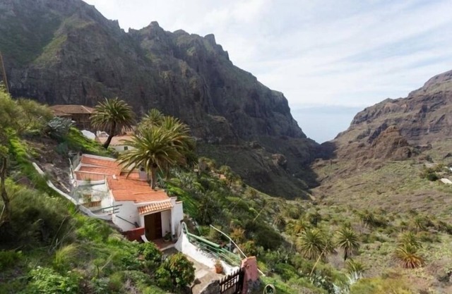 Traditional Canary Cottage in Masca