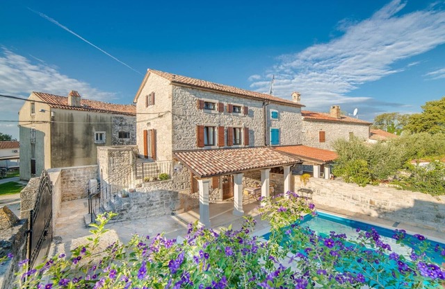 Traditional stone Villa Major near Vrsar and Lim Fjord