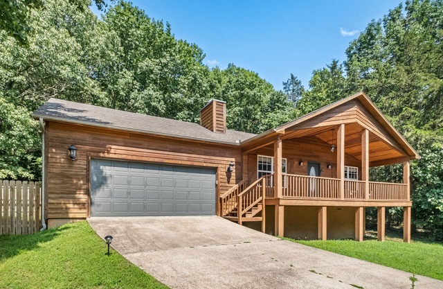 Trailhead Hideaway - bike & breathe!