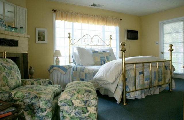 Trailside Inn Bed and Breakfast