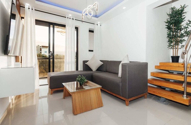 Tranquility Meets Elegance w/Private Hot Tub