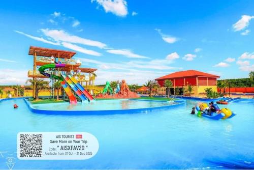 Trang Oasis Waterpark Hotel