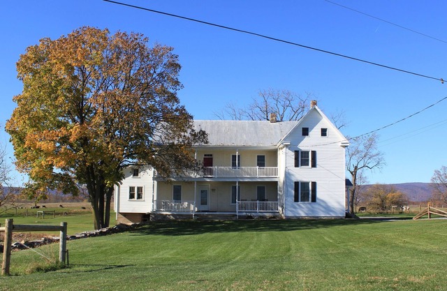 Tranquil Farmhouse: the perfect getaway