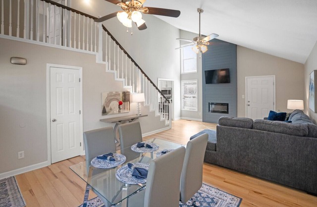 Tranquil Retreat Near Lake Norman – Cozy, Spacious & Perfect for Relaxation!