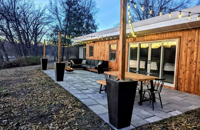 Tranquil Riverview Retreat