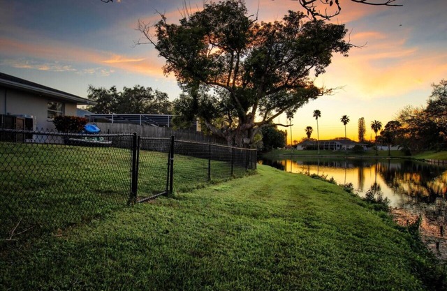 Tranquil Waterfront*Htd Pool*Kayaks*Game Rm*IMG