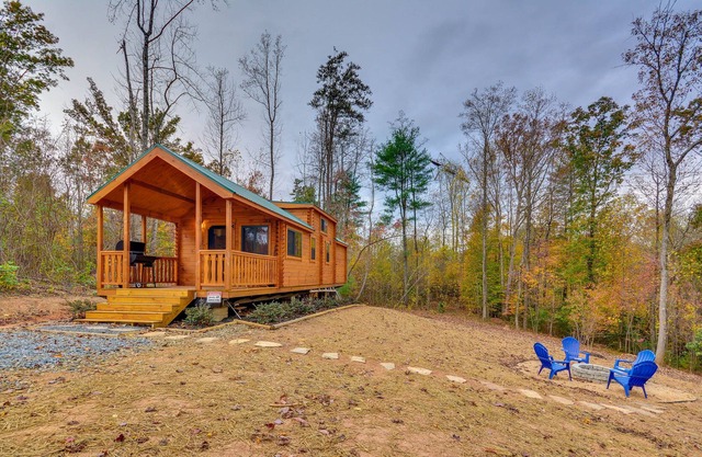 Traphill Cabin Retreat w/ Scenic View & Fire Pit!