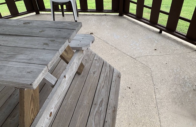 TRAVELLING PROFESSIONALS ONLY - 3.3 miles to Winter Haven Hospital!