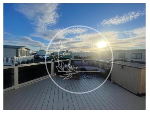 Trecco bay caravan hire 4 bedrooms sleeps 10