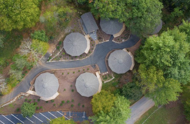 Tree House 4 at Springdale: Resort Home with Golf and Pool Access!