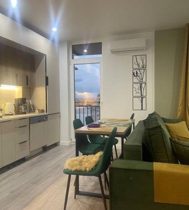 Tree of Life Studio Apartment in the Citi Centr