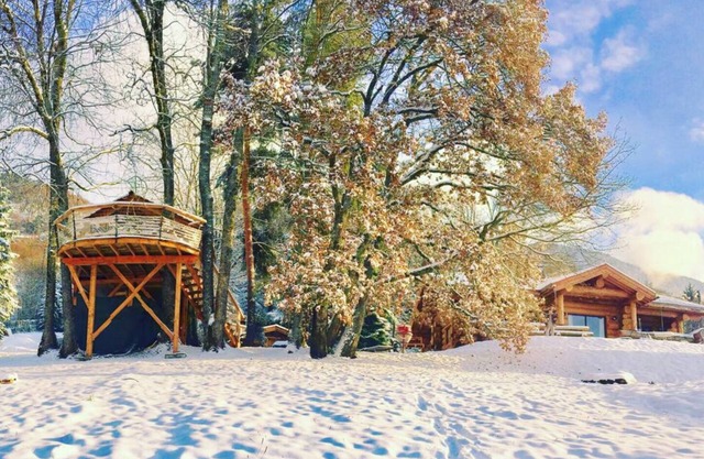 Treehouse 'Les Pitons' with Mountain View, Private Terrace and Wi-Fi