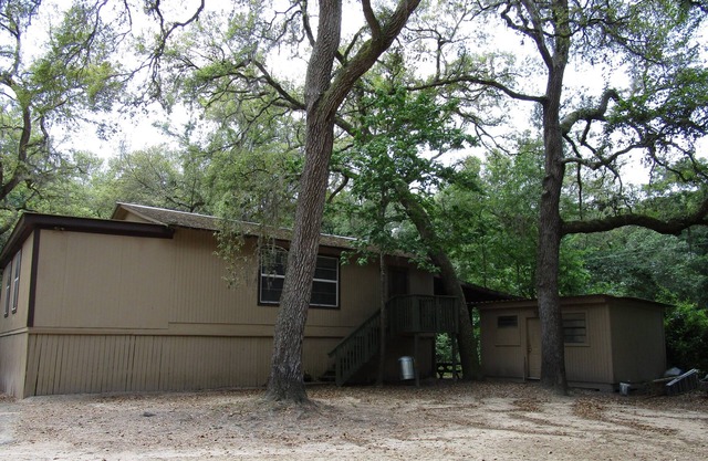 Treehouse on the Suwannee River