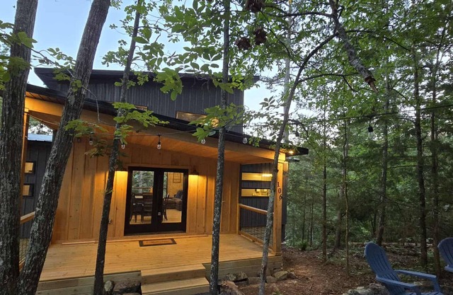 Treehouse Valley Fairfield Bay