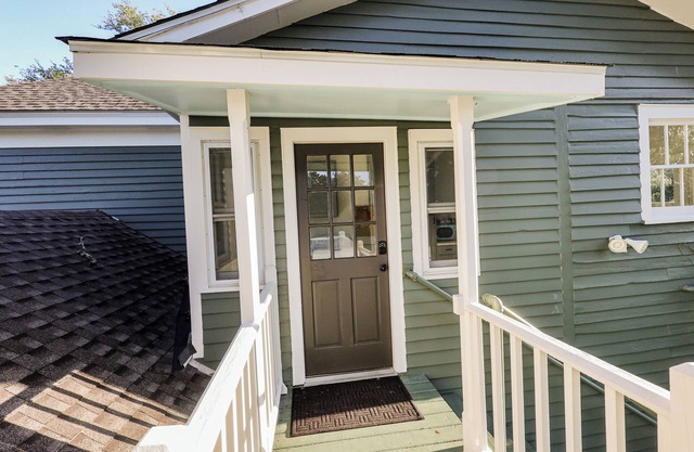 Treehouse views in Historic Downtown Thomasville, Georgia